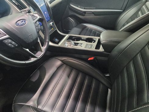Used 2023 Ford Edge SEL image 26