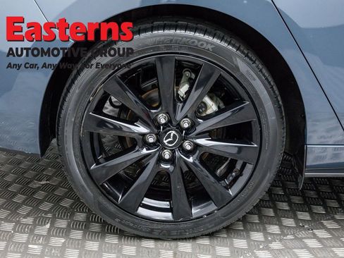 Used 2024 MAZDA MAZDA3 s image 29