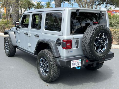 Used 2022 Jeep Wrangler Unlimited Rubicon 4xe AWD/4WD image 2