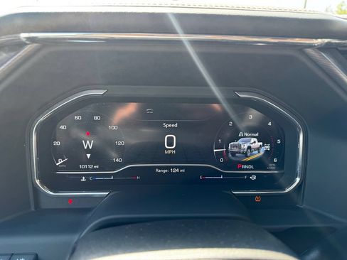 Used 2025 GMC Sierra 2500 Denali Ultimate AWD/4WD image 16