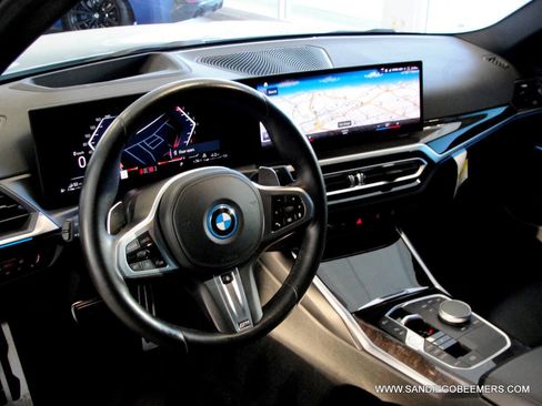 Used 2023 BMW 330e w/ M Sport Package image 34