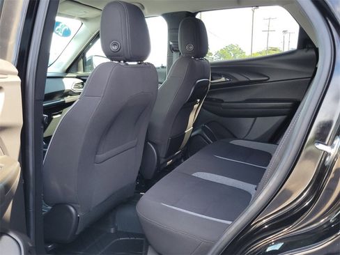 Used 2023 Chevrolet TrailBlazer LT image 14