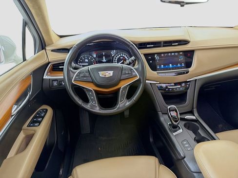 Used 2019 Cadillac XT5 Platinum image 27