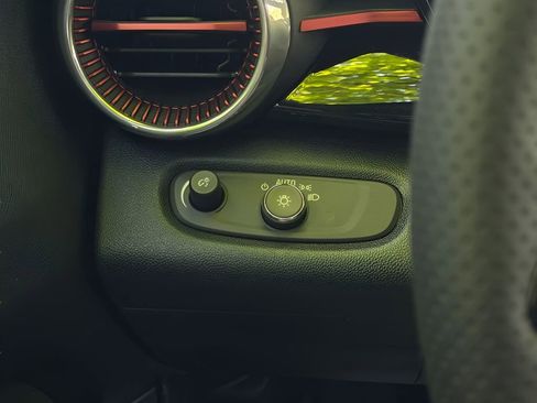 New 2026 Chevrolet Equinox LT w/ Safety and Technology Package image 22