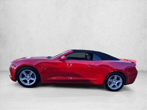 Used 2018 Chevrolet Camaro LT image 8