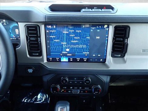 New 2026 Ford Bronco Outer Banks AWD/4WD image 16
