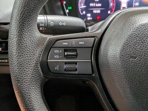 Used 2024 Honda Accord EX image 22
