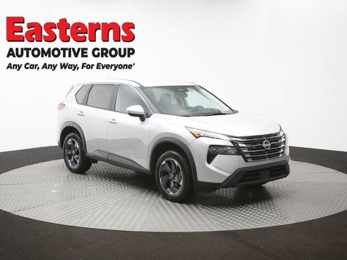 Used 2024 Nissan Rogue SV FWD image 48