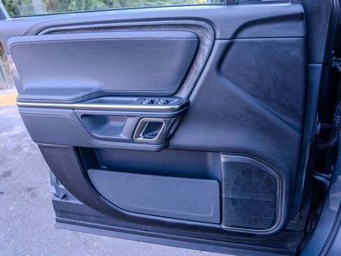 Used 2022 Rivian R1T Adventure image 15