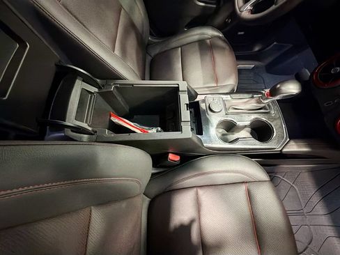 Used 2022 Chevrolet Blazer RS w/ Enhanced Convenience Package FWD image 34