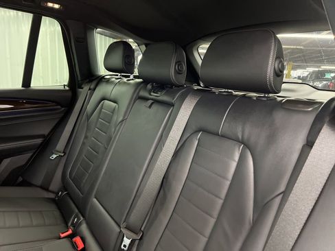 Used 2023 BMW X3 sDrive30i w/ Premium Package image 11