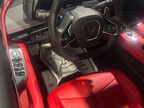 Used 2025 Chevrolet Corvette Stingray Preferred Conv w/ Stealth Interior Trim Package RWD image 5