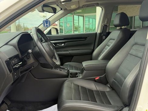 Used 2023 Honda CR-V EX-L image 10