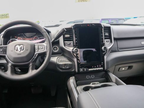 New 2026 RAM 2500 Big Horn AWD/4WD image 17