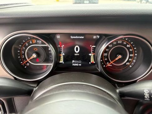Used 2022 Jeep Wrangler Sport AWD/4WD image 9