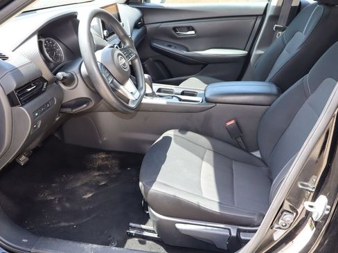Used 2024 Nissan Sentra SV FWD image 15