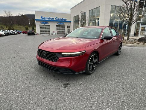 Used 2023 Honda Accord Sport image 8