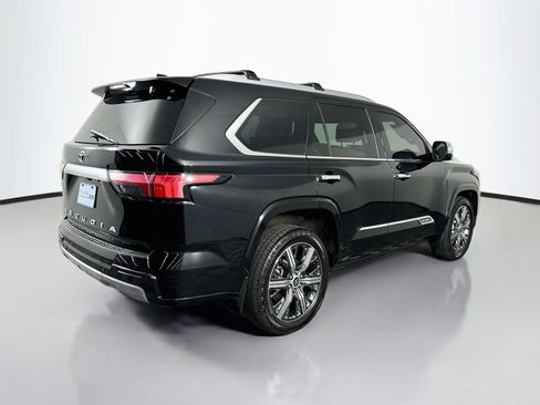 Certified 2023 Toyota Sequoia Capstone AWD/4WD image 7