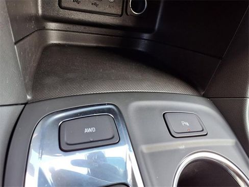 Used 2022 Chevrolet Equinox LT image 8