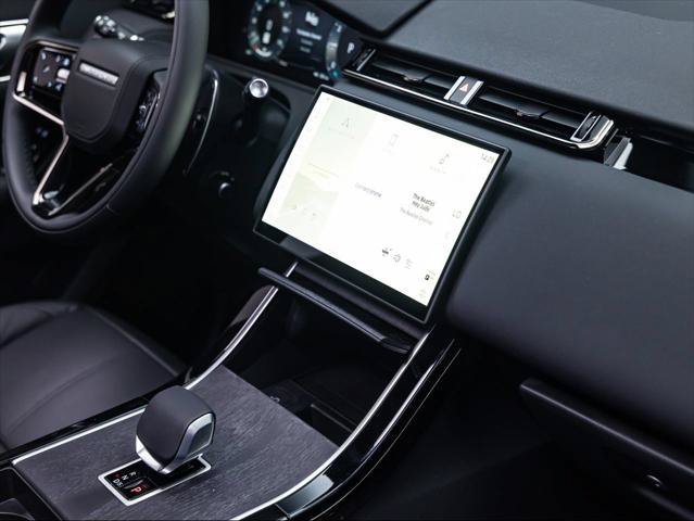 New 2026 Land Rover Range Rover Velar S AWD/4WD image 20