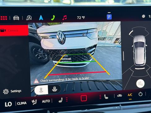 New 2026 Volkswagen GTI SE FWD image 20
