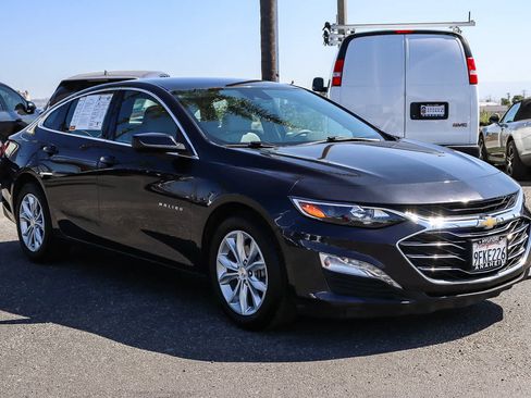 Used 2023 Chevrolet Malibu LT image 3