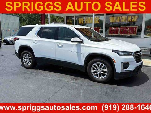 Used 2023 Chevrolet Traverse LS w/ LPO, Cargo Package AWD/4WD image 1