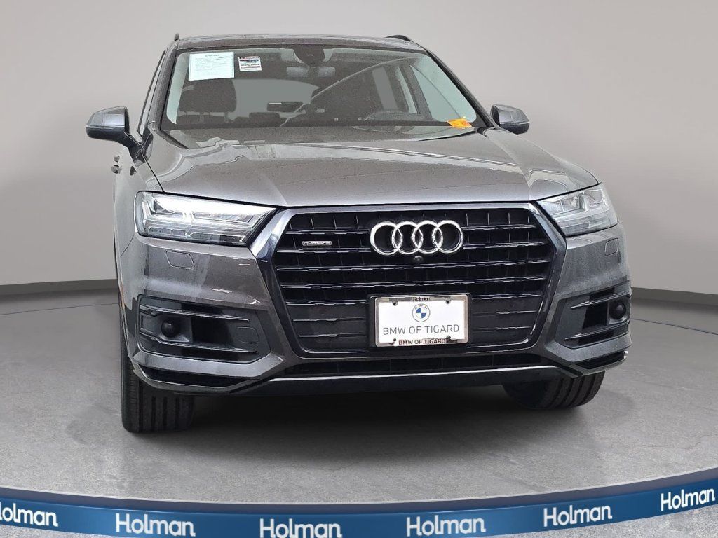 Used 2019 Audi Q7 3.0T Prestige AWD/4WD image 3