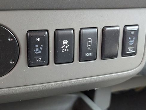 Used 2021 Nissan Frontier SV w/ Midnight Edition Floor Mats image 19