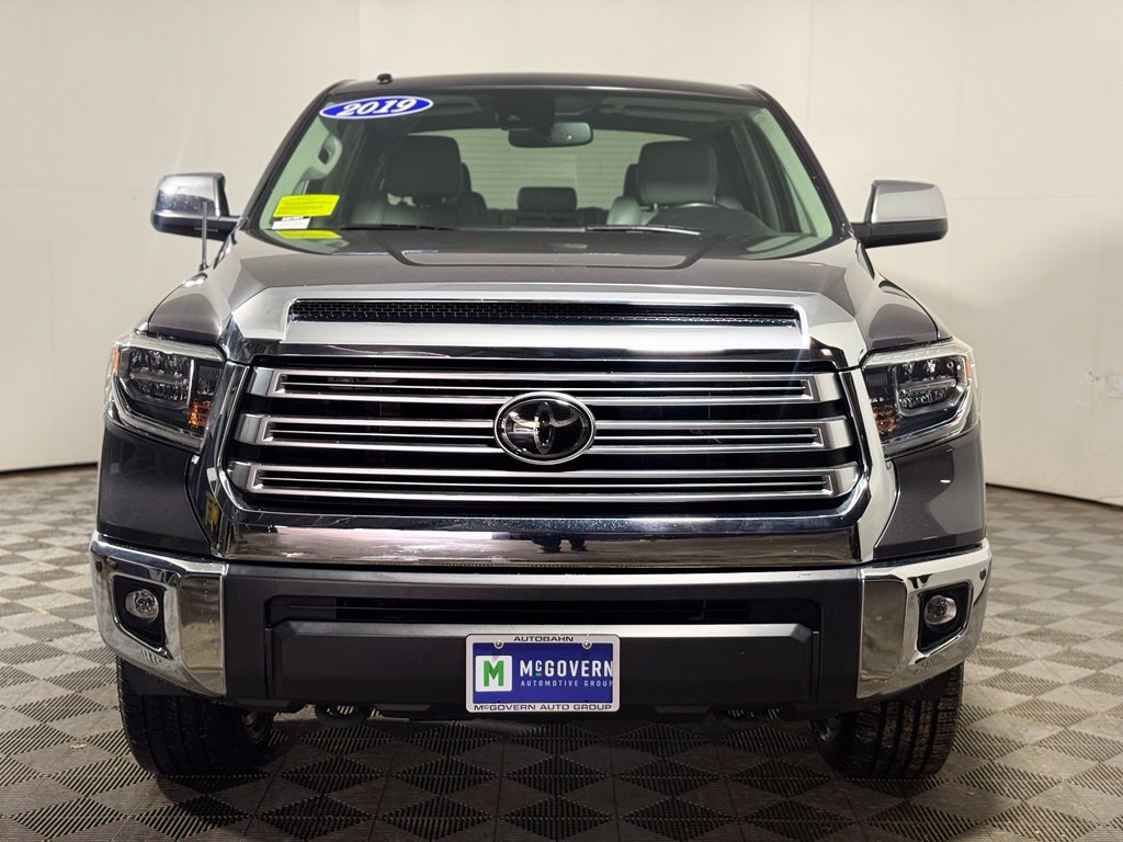 Used 2019 Toyota Tundra Limited w/ Limited Premium Package AWD/4WD image 9