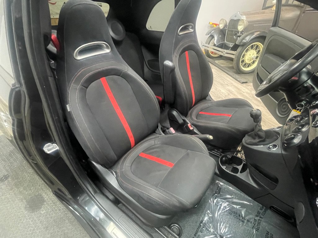 Used 2013 FIAT 500 Abarth FWD image 28