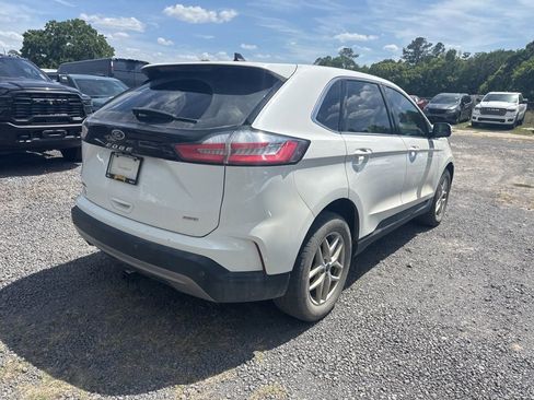 Used 2022 Ford Edge SEL w/ Convenience Package image 5