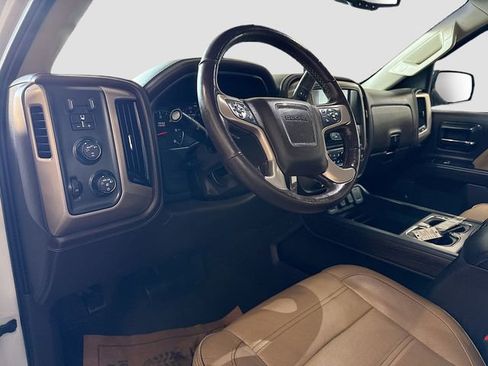 Used 2017 GMC Sierra 1500 Denali w/ Denali Ultimate Package image 10