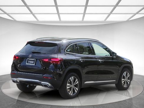 Certified 2025 Mercedes-Benz GLA 250 GLA 250 image 4