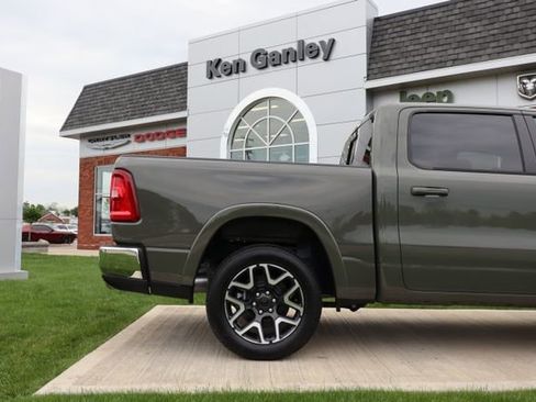 Used 2026 RAM 1500 Laramie AWD/4WD image 37