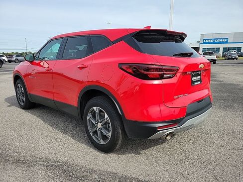 Used 2024 Chevrolet Blazer LT AWD/4WD image 5
