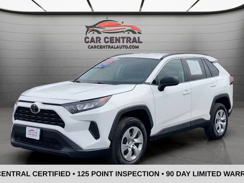 Used 2021 Toyota RAV4 LE AWD/4WD image 1