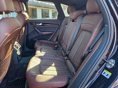 Used 2018 Audi Q5 2.0T Premium Plus w/ Premium Plus Package image 18