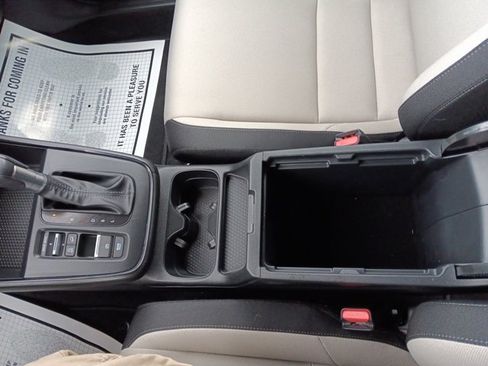 Used 2025 Honda CR-V EX image 17