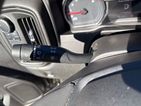 Used 2023 Chevrolet Silverado 2500 Custom w/ Custom Convenience Package image 28