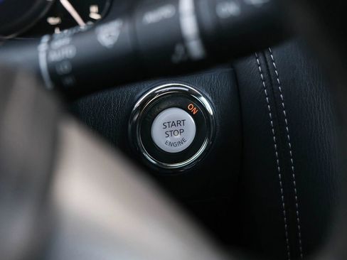 Used 2018 INFINITI QX80 4WD w/ Deluxe Technology Package image 37