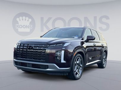 Used 2023 Hyundai Palisade Limited w/ Cargo Package
