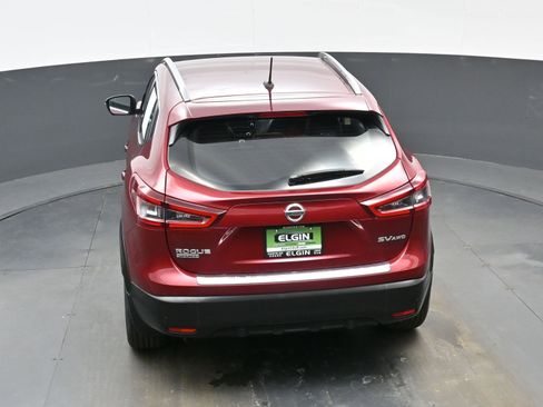 Used 2022 Nissan Rogue Sport SV w/ Technology Package image 35