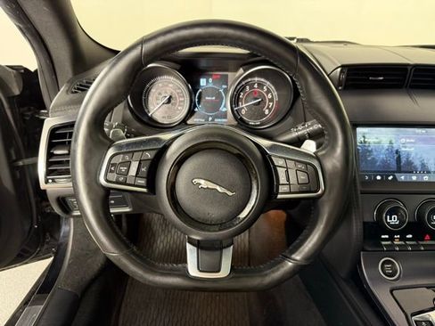 Used 2019 Jaguar F-TYPE Coupe image 12