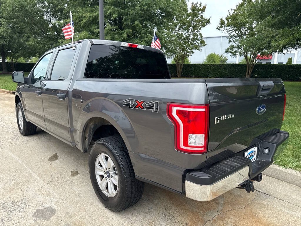 Used 2017 Ford F150 XLT AWD/4WD image 6
