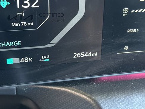 Certified 2024 Kia EV9 GT-Line AWD/4WD image 28