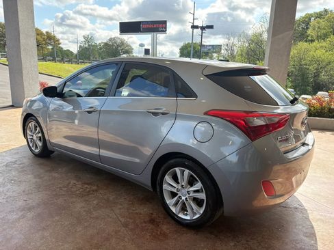 Used 2014 Hyundai Elantra GT FWD image 4