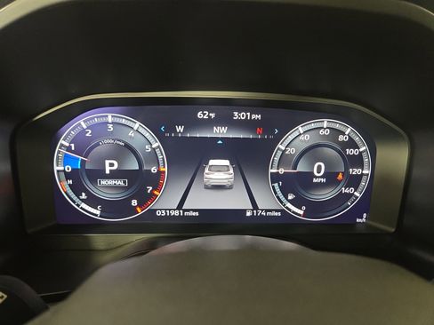 Used 2024 Mitsubishi Outlander SEL AWD/4WD image 17