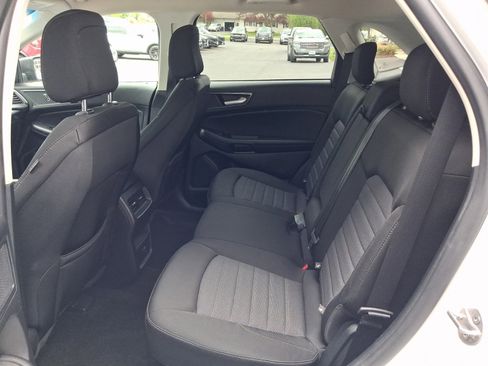 Used 2020 Ford Edge SE AWD/4WD image 18