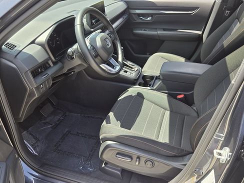 Used 2025 Honda CR-V Sport image 11